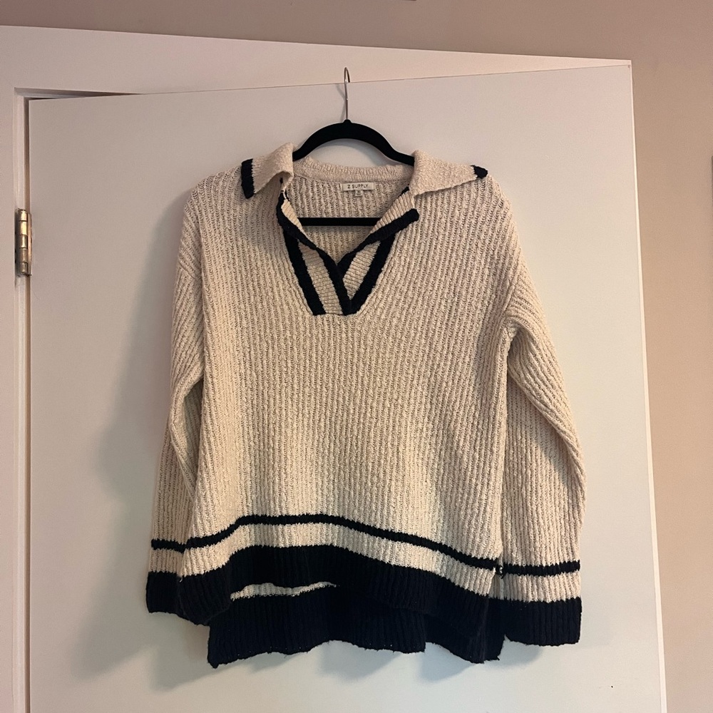 Z Supply Cream Knit V‑Neck Polo Sweater with Black Trim
